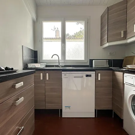 3 Pieces A 100m De La Avec Patio Et Parking - Fr-1-705-37 度假居 *