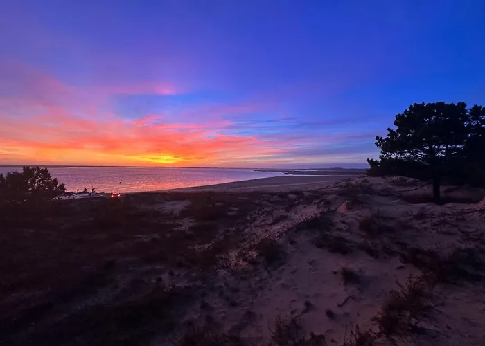 3 Pieces A 100m De La Avec Patio Et Parking - Fr-1-705-37 بيت للعطل